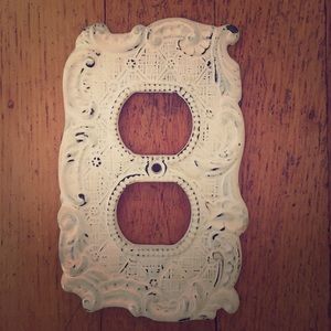 Anthropologie wall plate